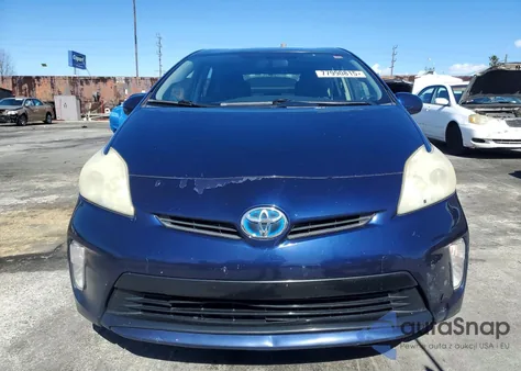 2013 Toyota Prius z USA, uszkodzony, nr VIN JTDKN3DU8D0337904